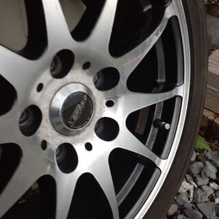 アルミホイールタイヤ４本セット中古　17インチ　5穴　オフセット＋53通し　pcd114.3　