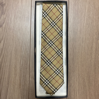 取引決定！【未使用】Burberry ネクタイ_1,500円でお...