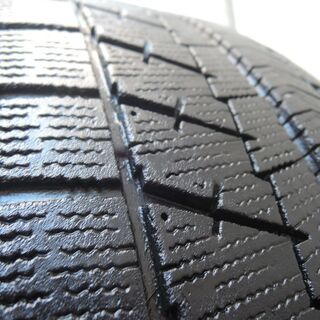 ブリジストン スタットレス　ブリザック VRX　215/45 R18 PCD100  4本  レガシィなど ブリジストン スタットレス ブリザック VRX 215/45 R18 PCD100 4本