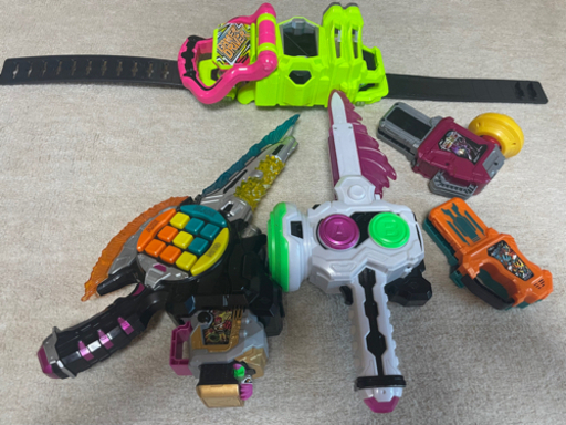 仮面ライダー　エグゼイド　ベルト　ガシャット　値下げ