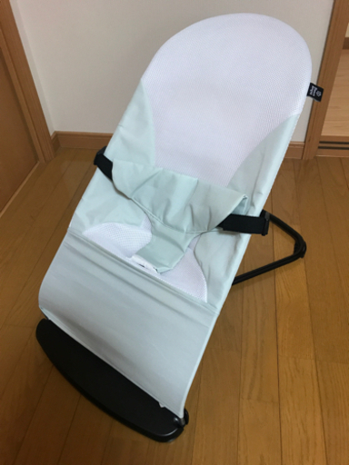 ベビーバウンサー　西松屋　折り畳み