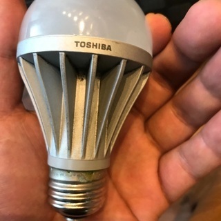 明るい‼︎ LED電球　1ケ100円　10個単位のまとめ買いもOK！