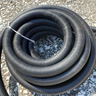 2 排水パイプ 暗渠パイプ 約30m 内径8㎝