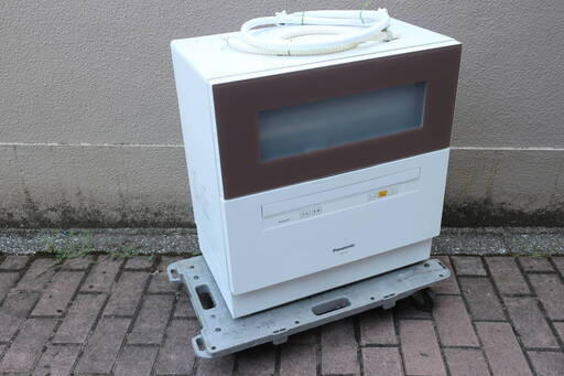 広島市内配達無料  パナソニック  18年製　電気食器洗い乾燥機　NP-TH1-T　食洗機　Panasonic　エコナビ  PL15