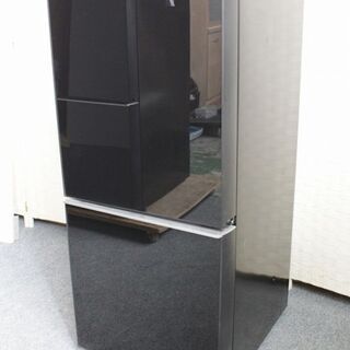 シャープ SJ-GD14C-B 冷蔵庫 137L/どっちもドア ピュアブラック ガラストップ 2017年製 SHARP 冷蔵庫 家電 店頭引取歓迎 R3990)