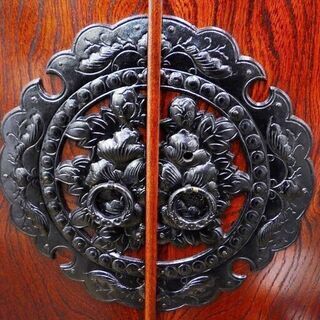 民芸家具 岩谷堂 タンス 洋服箪笥 ワードローブ 観音開き 漆塗り 天然木　/SL2