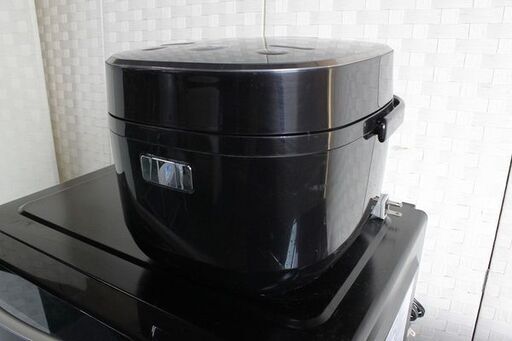 ブラック家電4点セット 冷蔵庫87L/洗濯機5.5㎏/フラットレンジ/炊飯器3