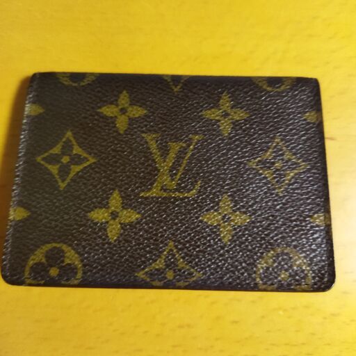 ルイ　ヴィトン　LOUIS VUITTON　パスケース