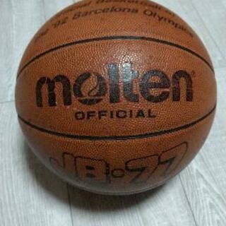 バスケットボール（サイズ6）革製