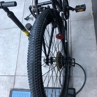 受付終了【26インチ】KENDA クロスバイク　６段階シフト