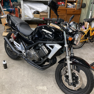 ZXR750 超希少の逆車 車検令和3年11月