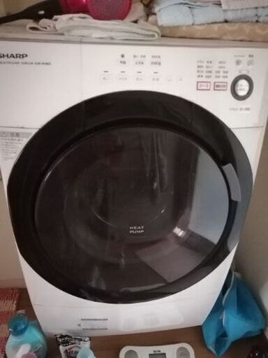 2012年洗濯機です。