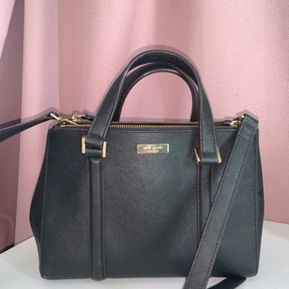 kate spade バッグ👜🖤値下げ