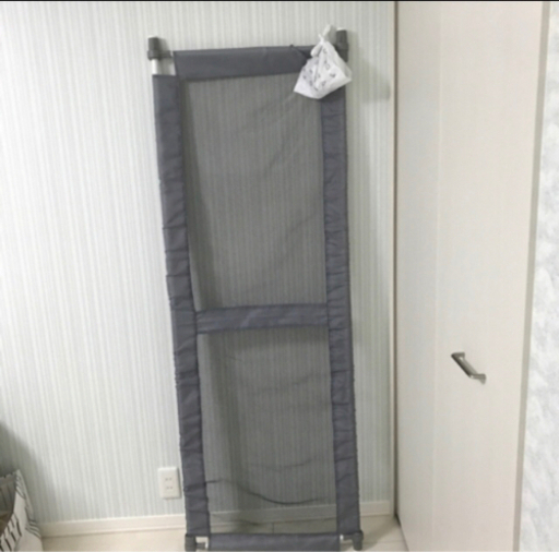 ベビーゲート　グレー