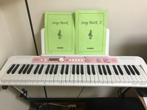 ＜美品＞CASIO☆電子ピアノ☆光ナビゲーションキーボードLK-312