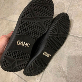値下げ中】oamc スニーカー ジルサンダー 43 フリーソロ 黒 厚底 本物