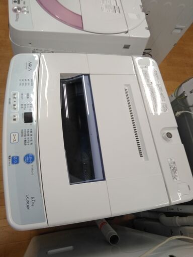 G4941 カード利用可能！ 分解清掃済み 安心の半年保証 洗濯機 AQUA AQW