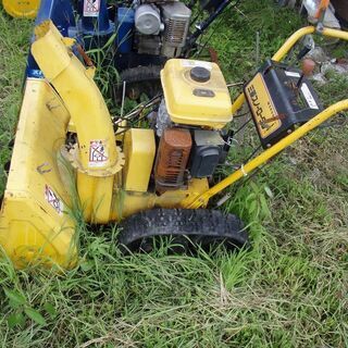 除雪機２　１万９千円　雪が降る前に　キャブ漏れ