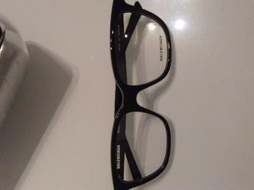 バレンシアガBALENCIAGAメガネ