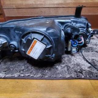 オデッセイRB1 ヘッドライト