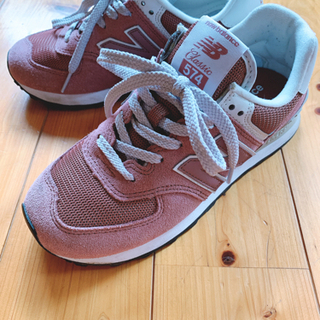 ニューバランス NB 23センチ