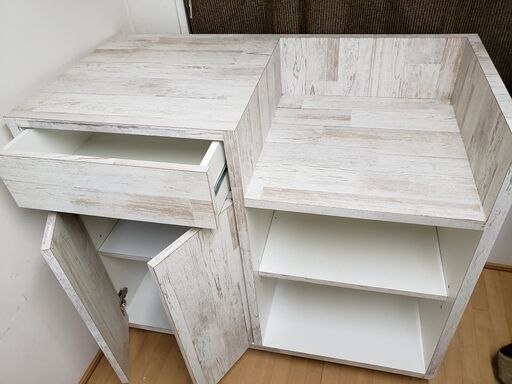 店舗用受付カウンター（特注品）