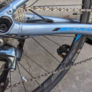 電動クロスバイク　ジャイアント ESCAPE RX-E+ S (美品)