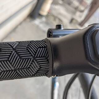 電動クロスバイク　ジャイアント ESCAPE RX-E+ S (美品)