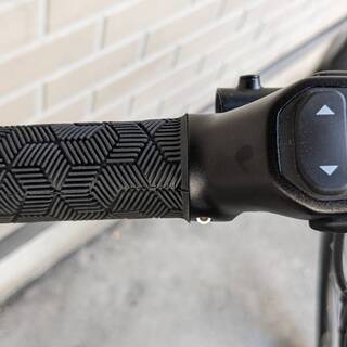 電動クロスバイク　ジャイアント ESCAPE RX-E+ XS