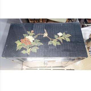 USED 髙島屋 箪笥 蒔絵 鳥語花香 脚付き 黒 3段 たんす タンス 高島屋 昭和レトロ 百貨店 高級家具