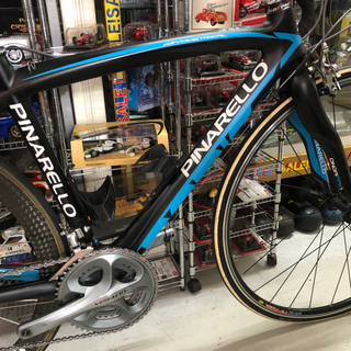 ♦️値下げしました♦️🌹美品🌹PINARELLOロードバイク