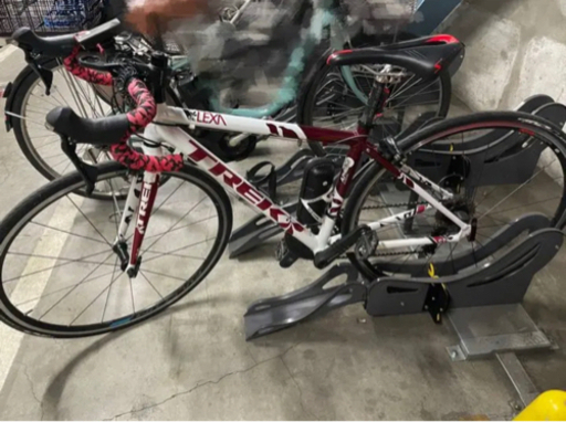 TREK ロードバイク