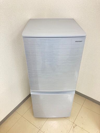 【超美品】【地域限定送料無料】冷蔵庫 SHARP 137L 2019年製