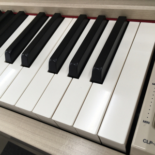 i366 YAMAHA CLP-645 2019年製　電子ピアノ　ヤマハ