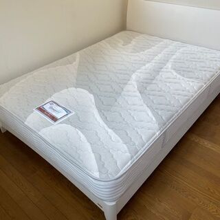 【美品】シモンズマットレス・ダブルベッド2セット　単品、セットどちらでも可