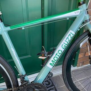 値下げオリジナル塗装キレイなクロスバイク