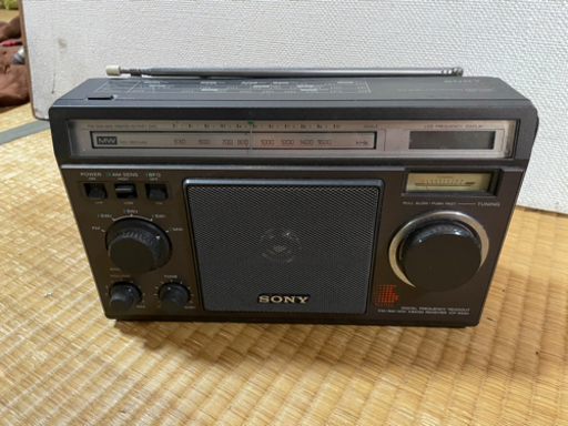 古いラジオ　SONY ICF-6500 アンティーク　レトロ　昭和
