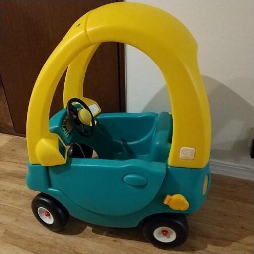 乗用玩具　ちびっこマイクーペ　緑黄色