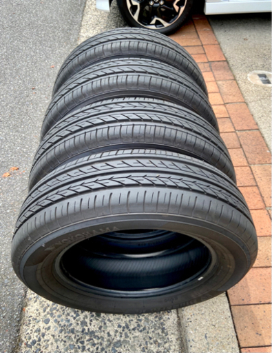 ヨコハマ ブルーアース 185/65R15  2020年48週(12月)製造