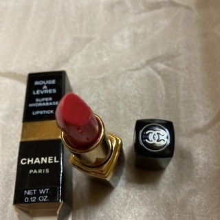 CHANEL 32番口紅