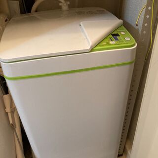 小さ目洗濯機　メーカーhiar　2000円
