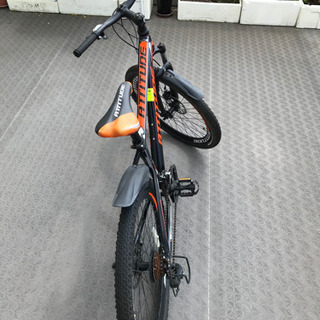  【値下げ】速い‼️マウンテンバイク シマノ21段変速　フロントサスペンション