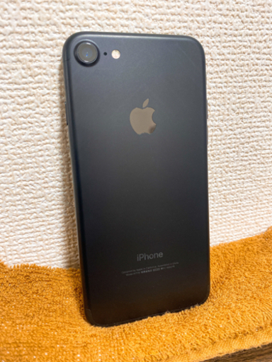 iPhone 7  Black 128 GB SIMフリー