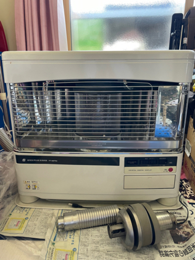 屋内用灯油タンク付きFF式石油ストーブ