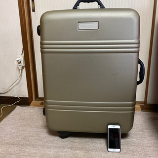 ★キャリーバッグ　スーツケース