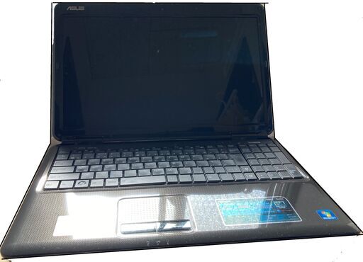 ノートパソコン　ASUS