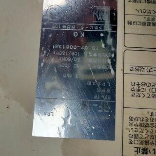 チョーフエコフィール石油給湯器使用2年と石油タンク　及びリンナイLPガス風呂追い焚き器