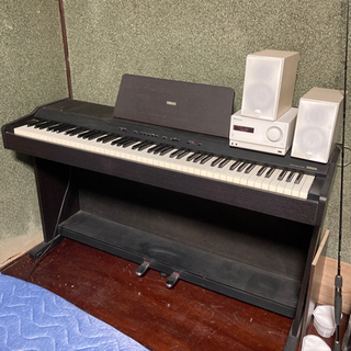 YAMAHA ヤマハ　電子ピアノ　デジタルピアノ