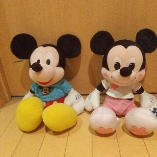 【美品、タグ付き】ミッキーマウス、2種、ディズニー　特大ぬいぐるみ
