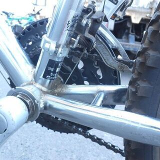 26インチ マウンテンバイク シルバー 6段変速 SPALDING 自転車 MTB